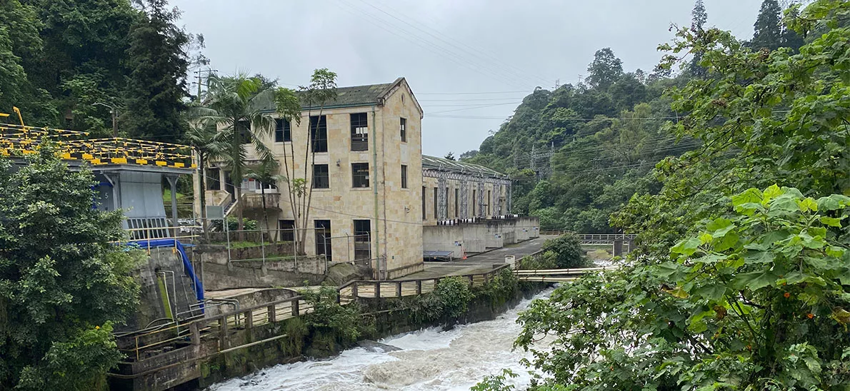 Imagen de la Central Hidroeléctrica – Tequendama -San Antonio del Tequendama, Cundinamarca Imagen de la Central Hidroeléctrica – Tequendama -San Antonio del Tequendama, Cundinamarca