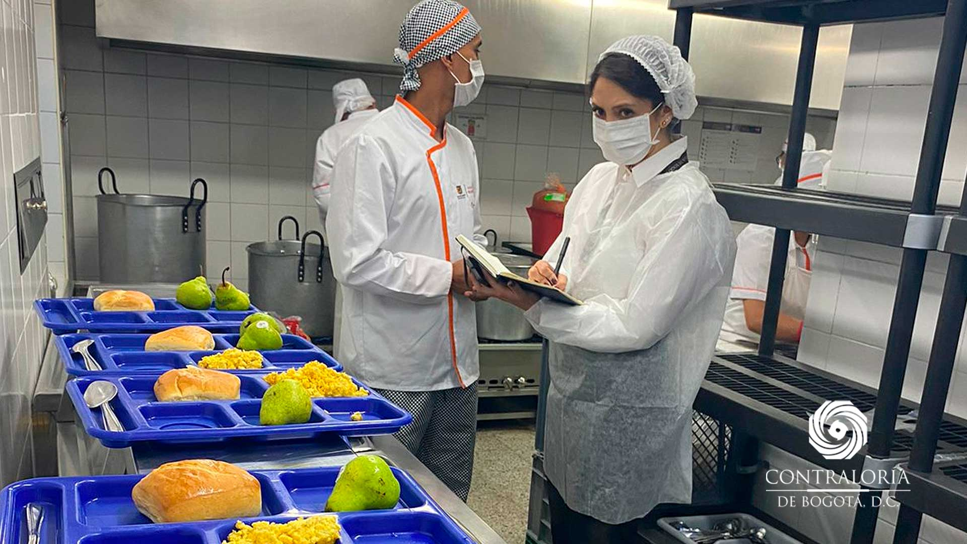 Visita a 27 Instituciones Educativas en Bogotá - Zona de alimentos