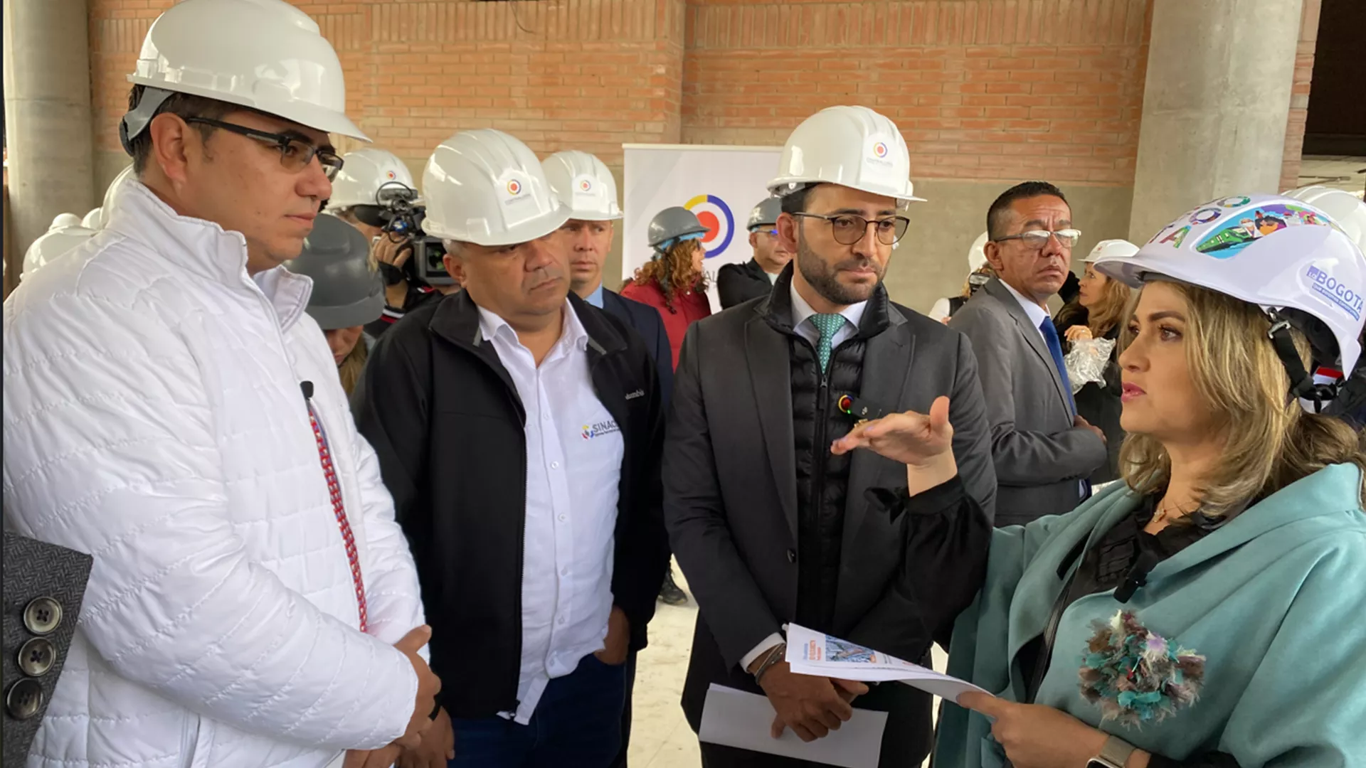Recorrido por el colegio Hipotecho Feliza Bursztyn de Bogotá