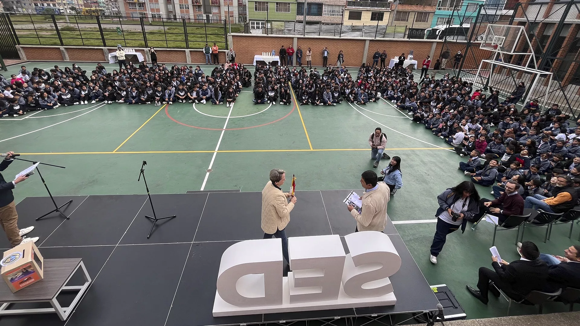 En Bosa, se llevó a cabo la jornada de elección del Gobierno Escolar en los colegios de Bogotá para elegir Contralores, Personeros y Cabildantes Estudiantiles 2024.