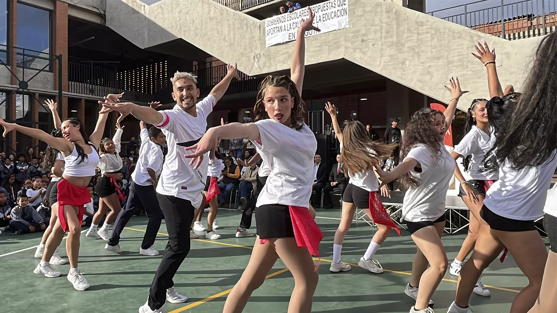 En Bosa, se llevó a cabo la jornada de elección del Gobierno Escolar en los colegios de Bogotá para elegir Contralores, Personeros y Cabildantes Estudiantiles 2024.