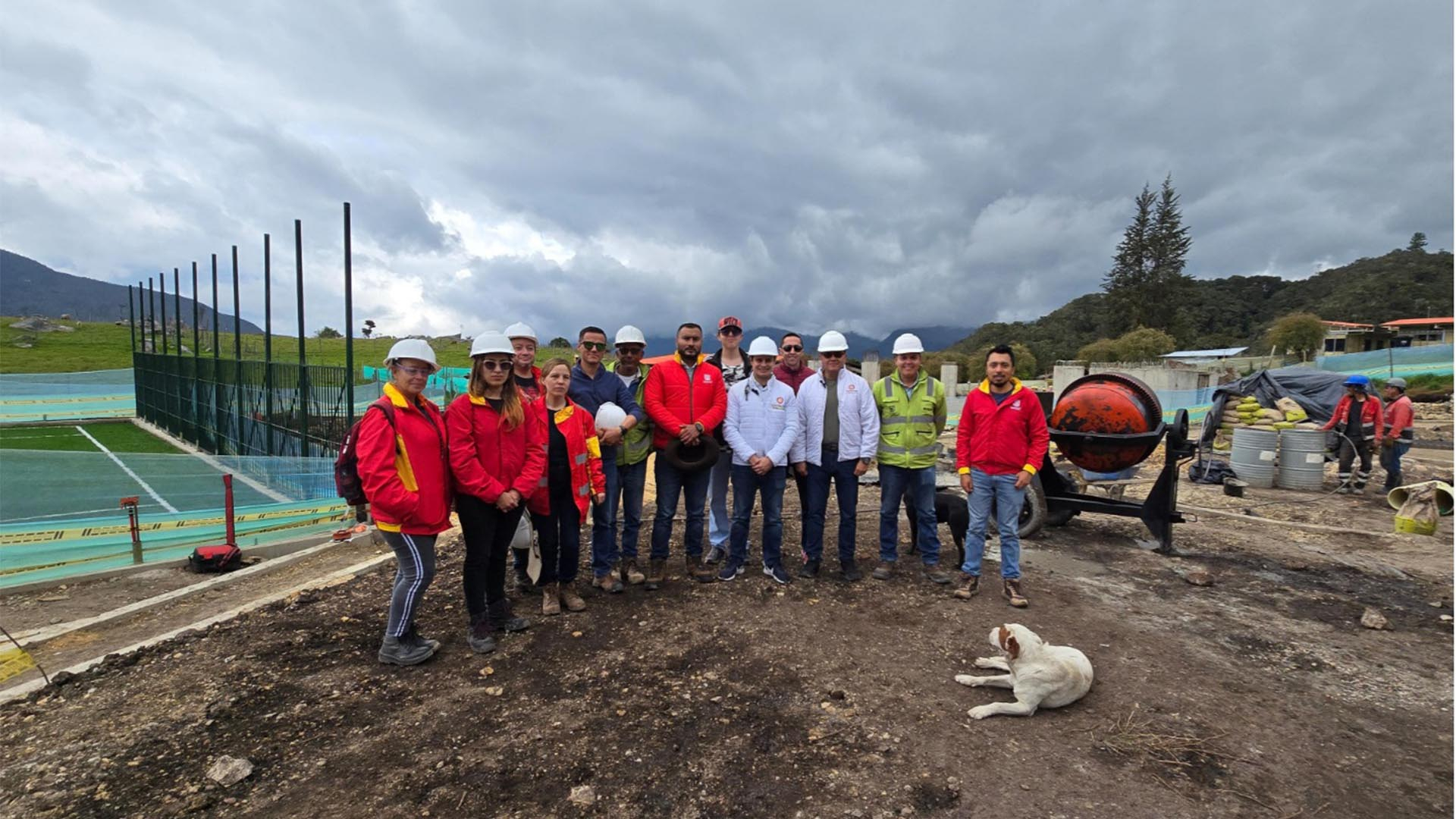 La Dirección de Participación Ciudadana de la Contraloría recorrió Sumapaz para verificar en terreno el estado de las obras viales y para la educación que se llevan a cabo en esa Localidad.