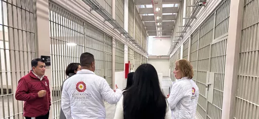Funcionarios de la Contraloría de Bogotá visitan la construcción del Centro Integral de Justicia